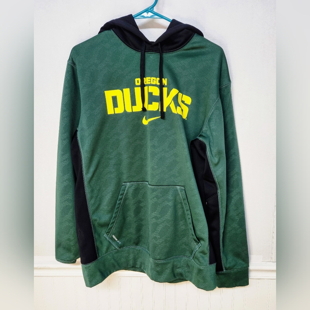 Nike Oregon Ducks KO Therma-FIT Green Hoodie Mens Medium NCAA  Activewear 0104